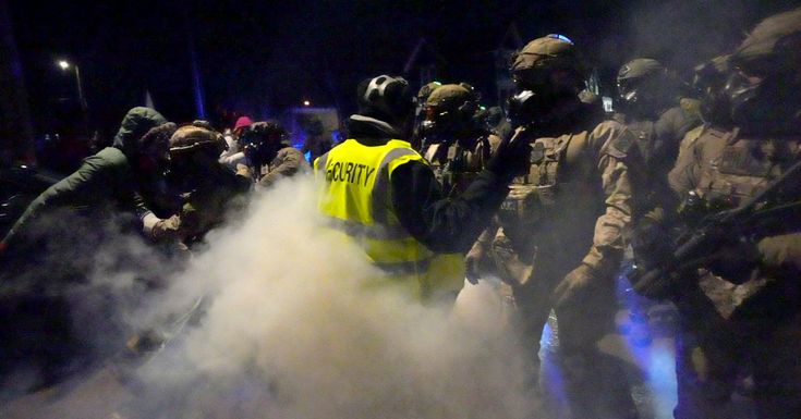 Minneapolis federal agents shooting