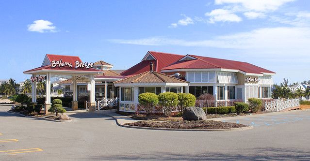 Bahama Breeze Closure