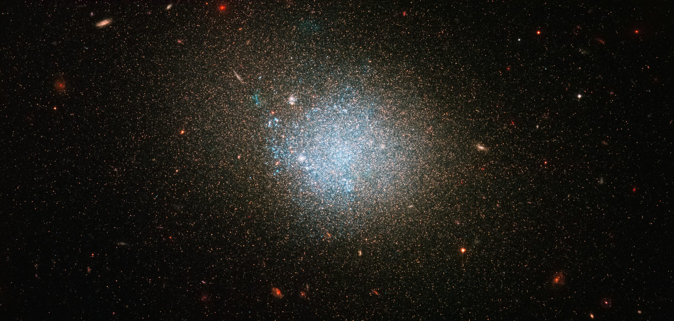 Dwarf galaxies dark matter debate