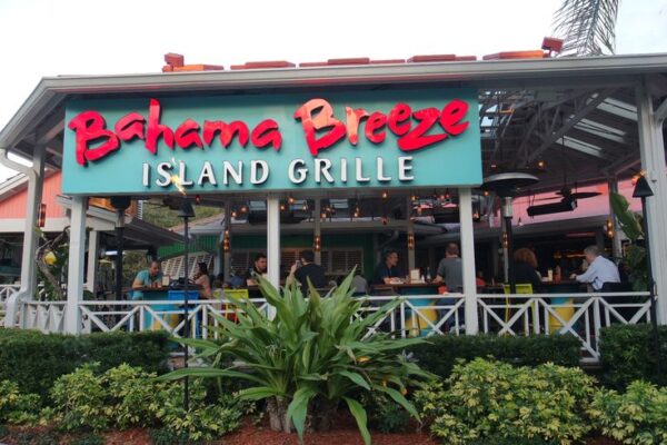 Bahama Breeze Closure